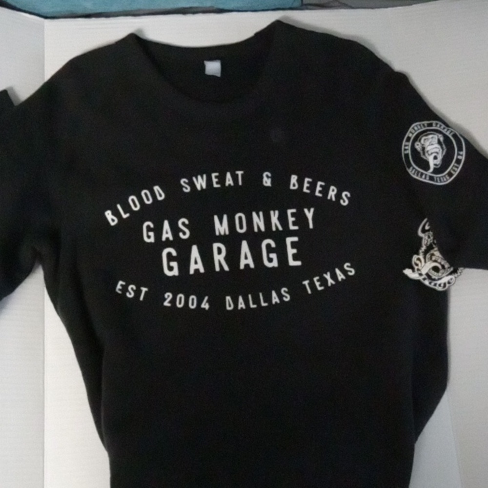 Official gas Monkey Garage sweatshirt Large